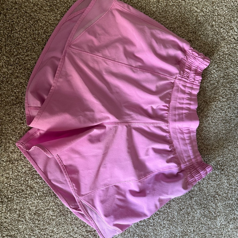 Lululemon Hotty Hot Shorts Orchid Pink Size 4